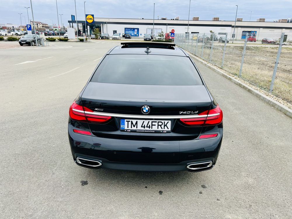 BMW Seria 740 LD G12 XDrive Mpaket