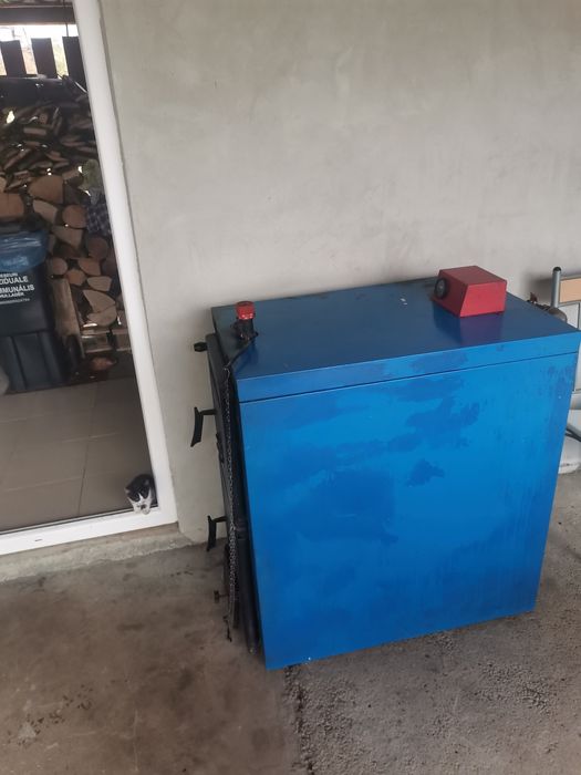 Vând centrală /cazan pe lemne 35 kw
