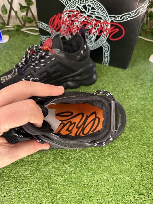 Versace Chain Reaction Black