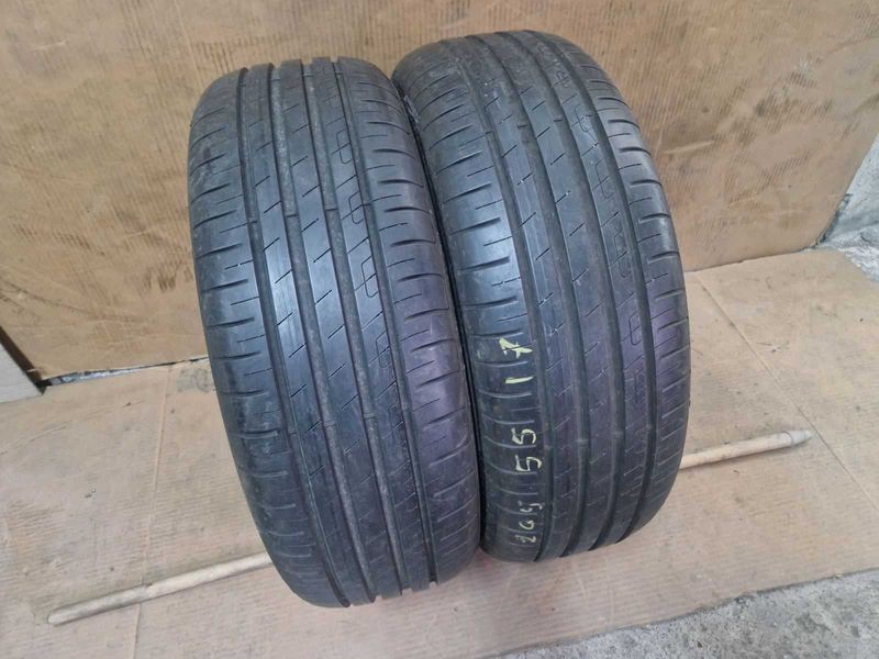 2 Goodyear R17 205/55
летни гуми
DOT1921