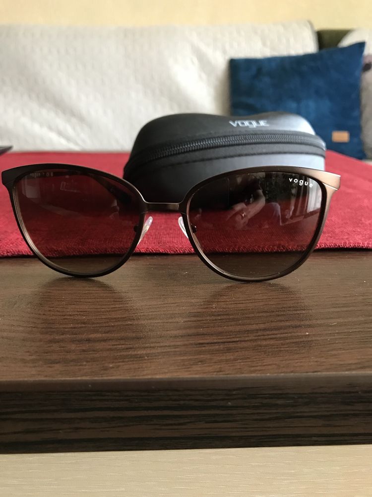 Дамски слънчеви очила Vogue VO4002S
