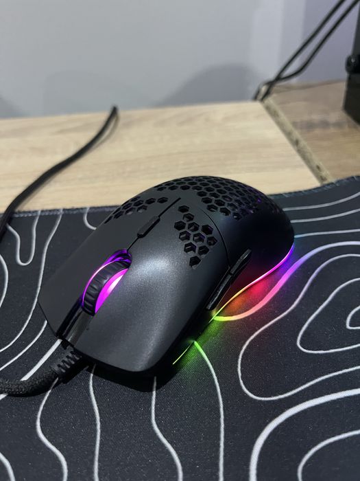 Мишка и механична клавиатура