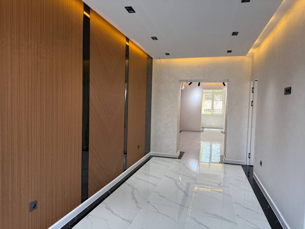 Абая помещение 100m2 вдоль дороги ор-р посольство Казахстана