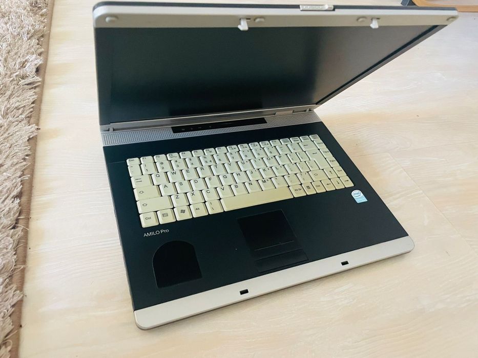 Laptop Fujitsu Siemens functional