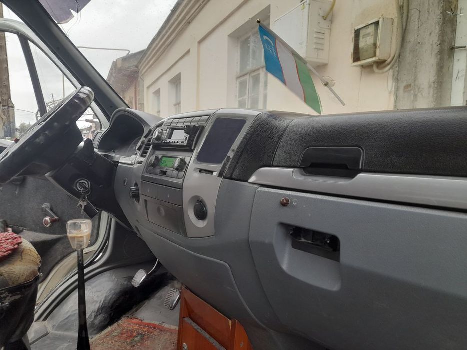 Газель бизнес 2012 йилда ишлаб чикарилган