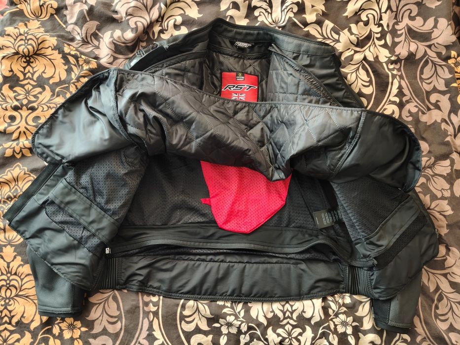 Кожено яке за мотор RST S1 CE