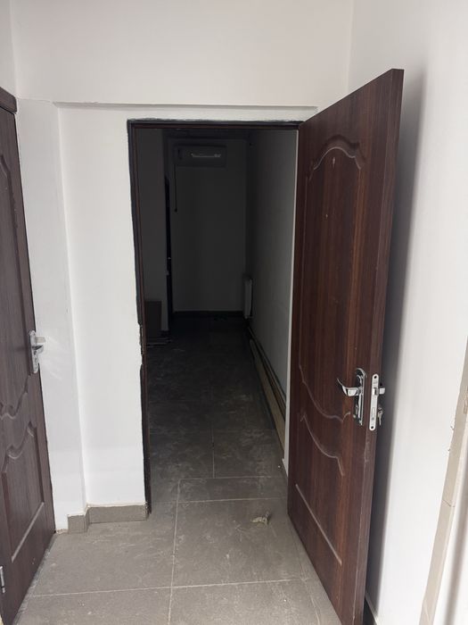 Продам двери межкомнатные