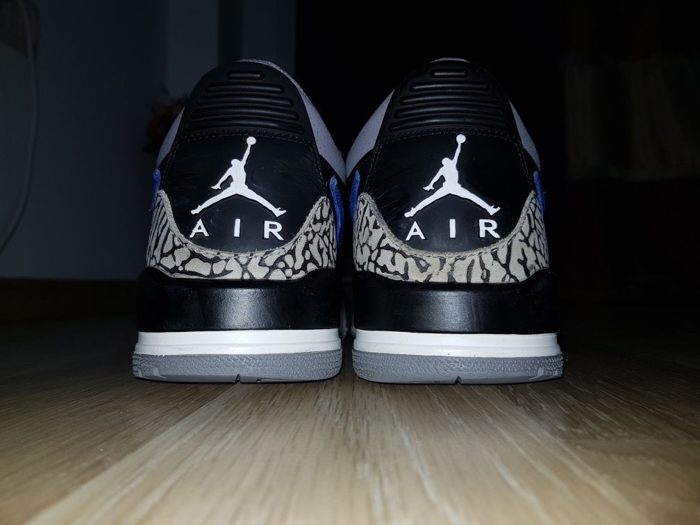 Adidasi Air Jordan mărimea 40 nike force boost