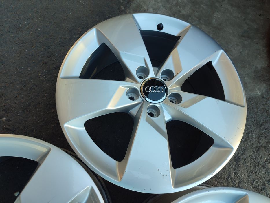 17" оригинални алуминиеви джанти за AudiA3/Skoda Octavia/Vw...
