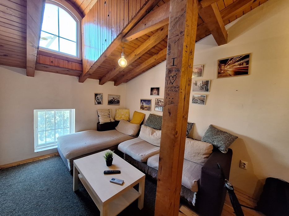 Дава се под наем Четиристаен апартамент в София, Център - 120 кв.м за 630 € - Снимка #1