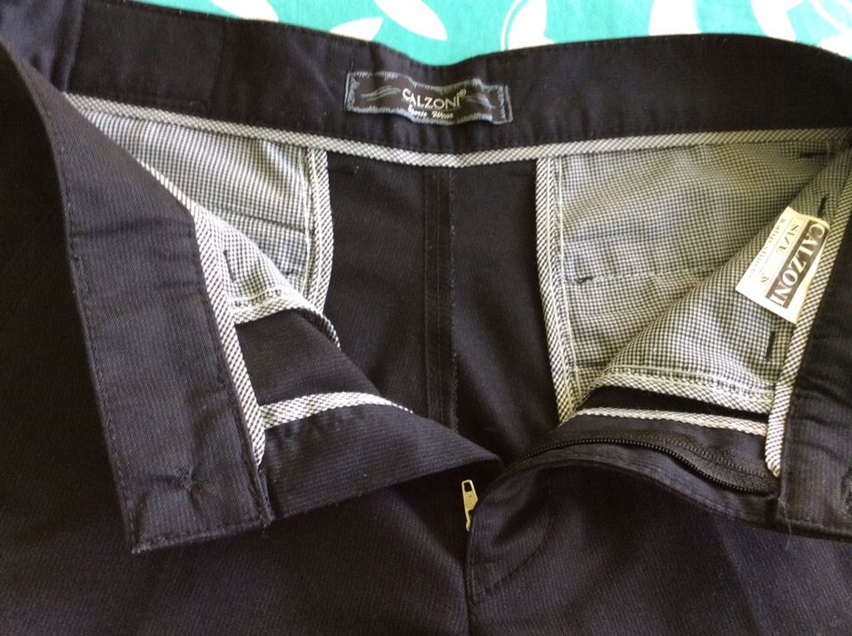 Pantaloni adolescenti