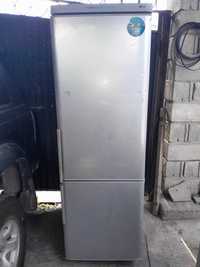 Холодильник LG 17000 тенге. Возможна доставка.