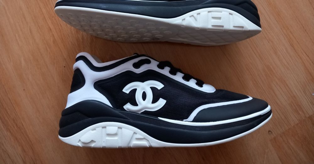 Chanel ест.кожа кецове два модела