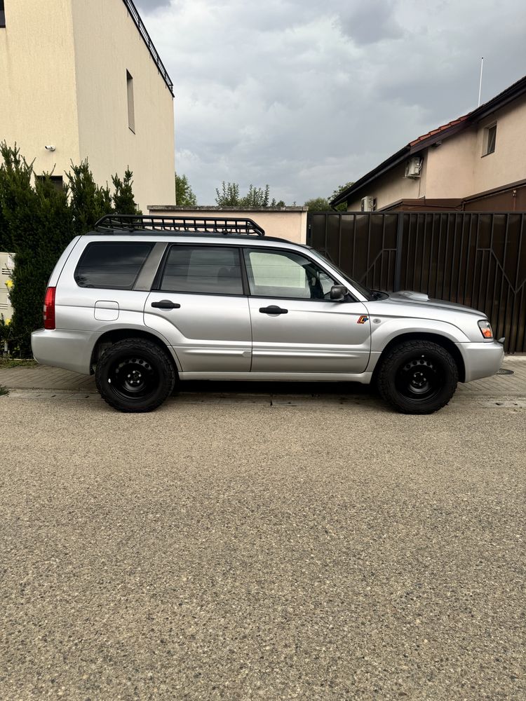 Subaru Forester 2.0 XT