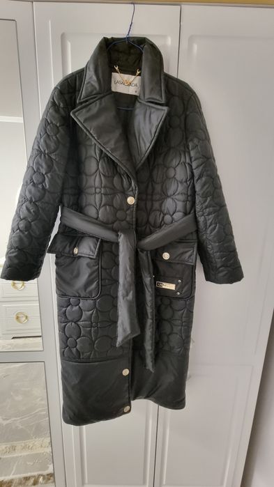 Продам пальто стеганку