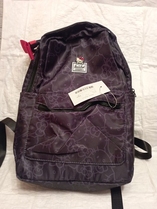 Продам рюкзаки детские,