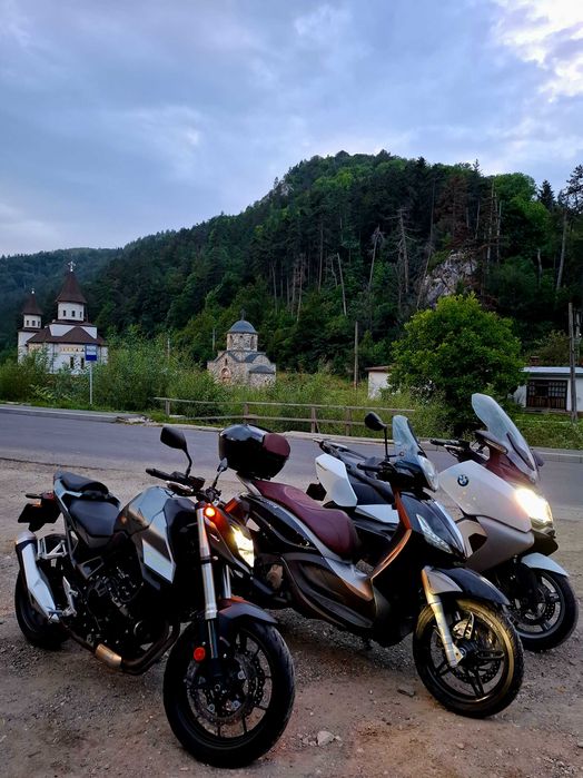 Piaggio Beverly 350, ABS, ASR