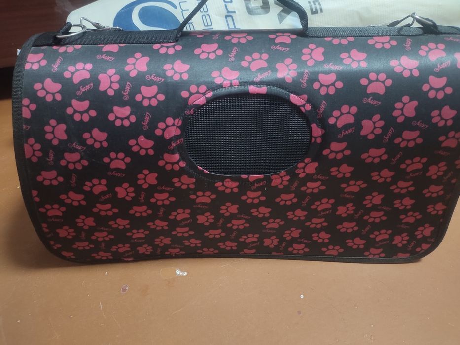 Продается переноска для кошек