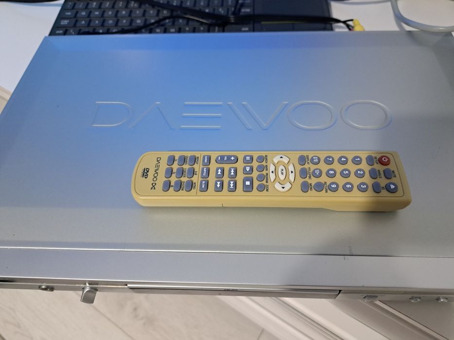 Dvd Player Daewoo DV-700S Nu citește DVD