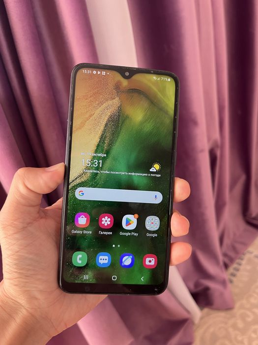 Продается Samsung Galaxy A10