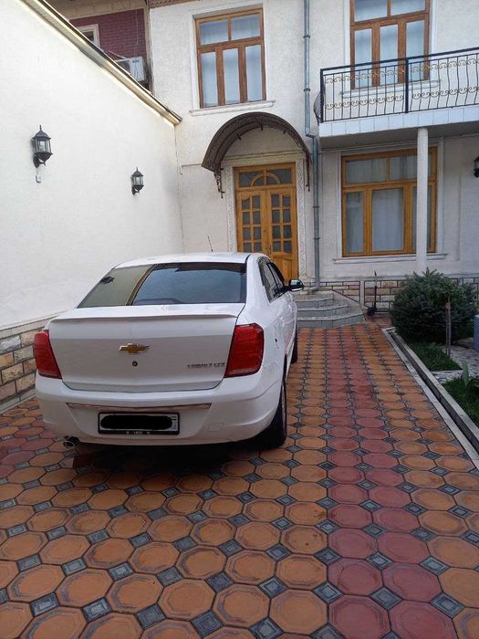 Продам срочна Кобалть 1 позиция  родная краска