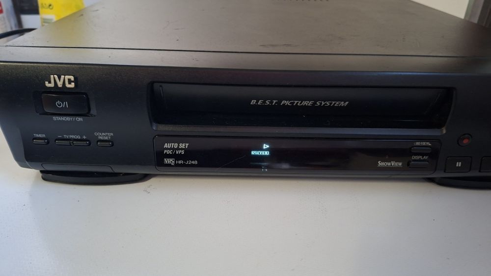 Video JVC HR J248E in stare perfecta de functionare