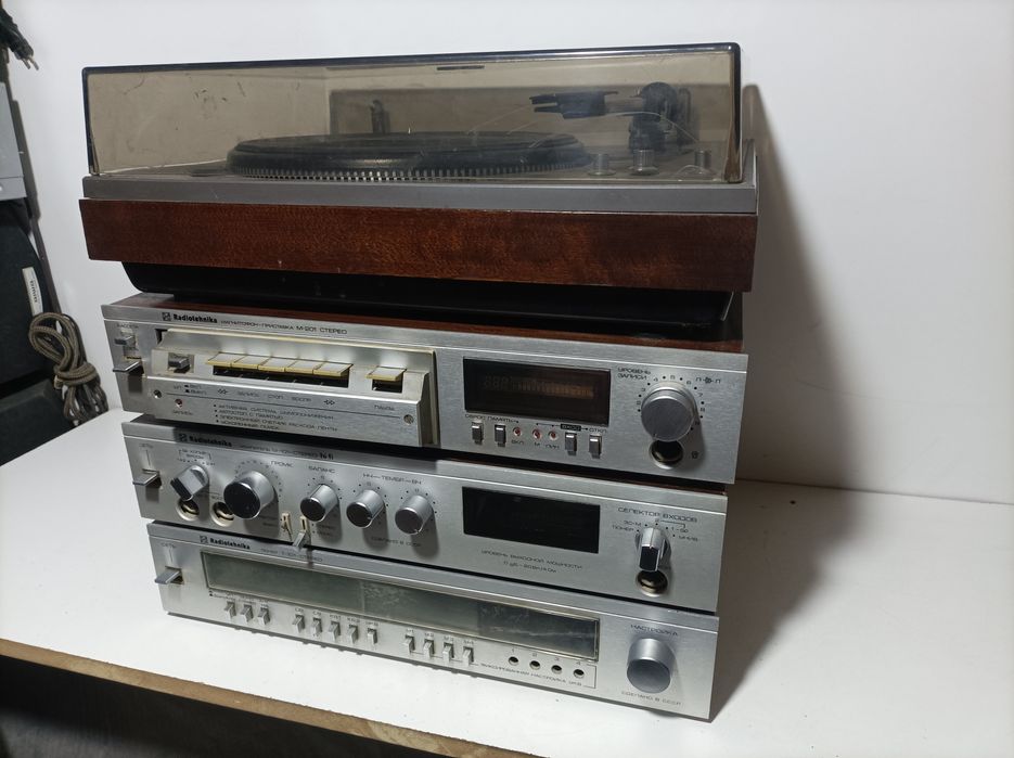 Продам Radiotehnika kamplekt