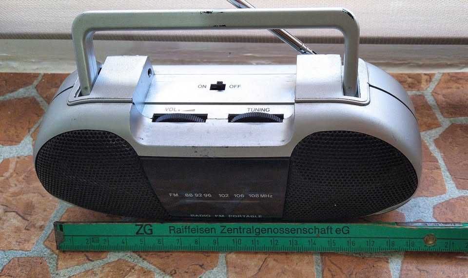 Radio FM-stereo Anii 80