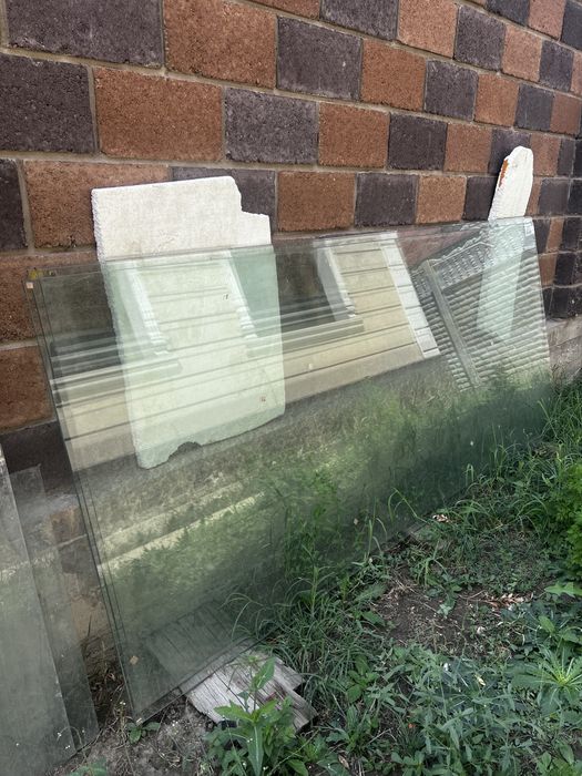 Срочно продам Закаленные стекла заводские высокого касества