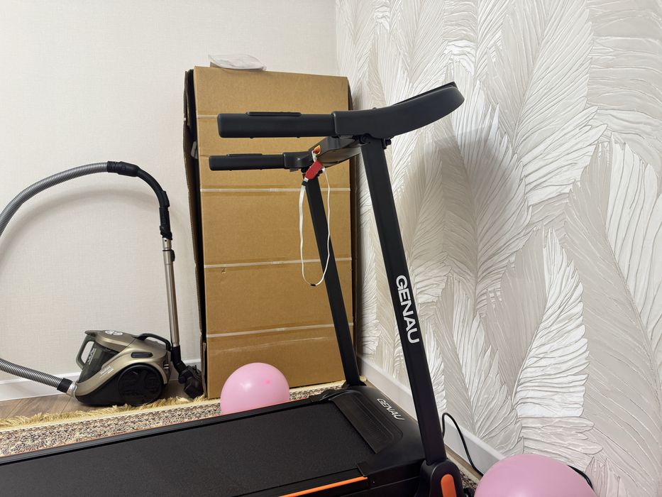 Беговая дорожка GENAU X50 электрическая