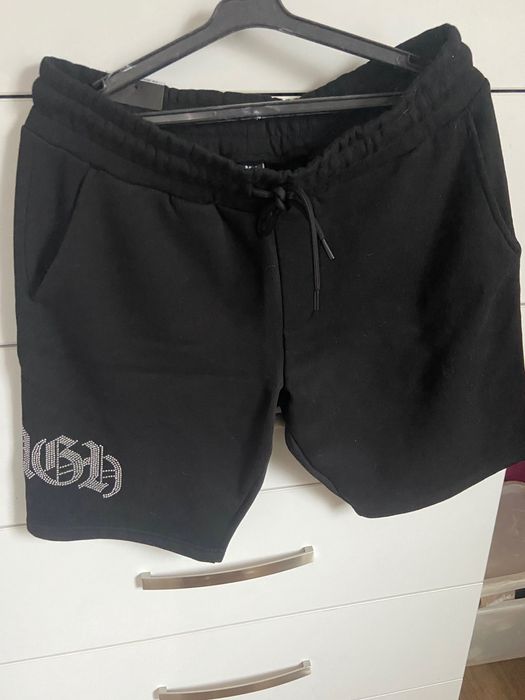 Нови мъжки дрехи