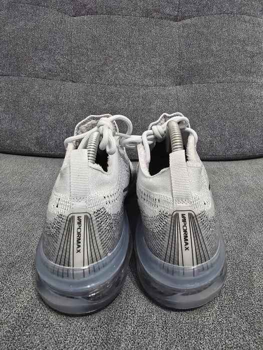 Nike vapormax nr 43 44 preț 350 lei