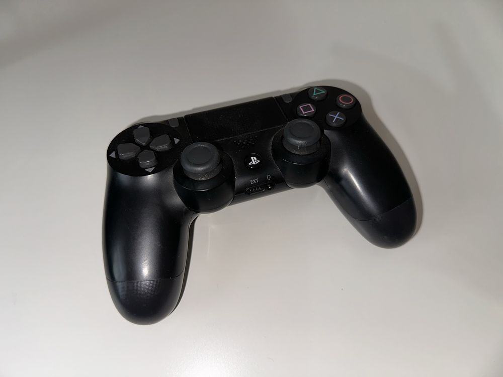 PS4 Slim 1TB + Геймпад + Камера + 2 Игры | Всё работает идеально!