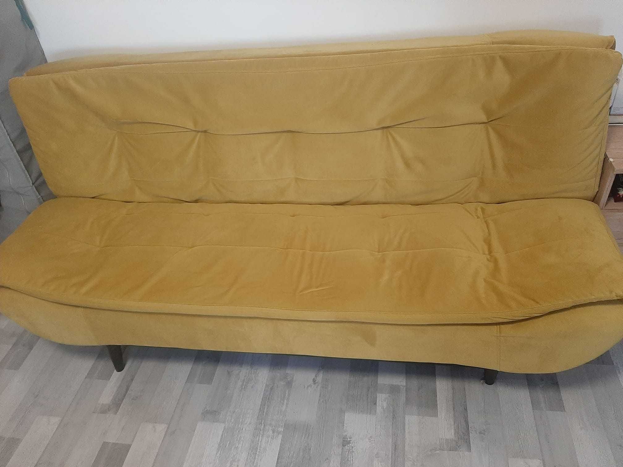 Canapea extensibilă cu velour