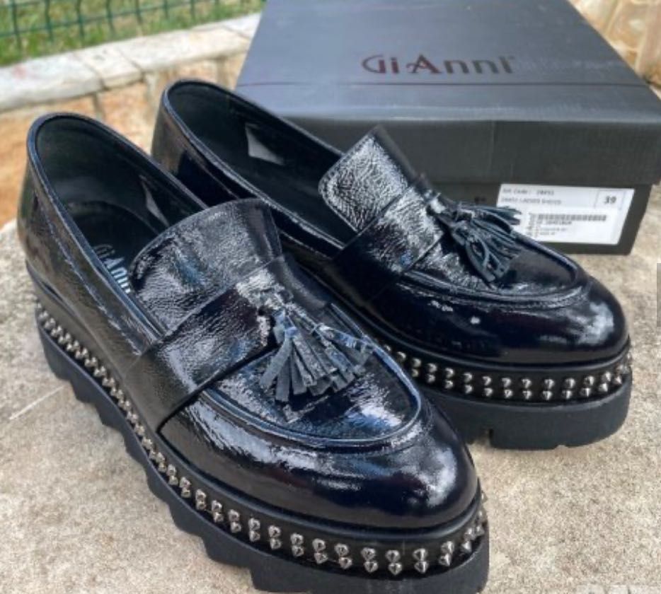 Черни елегантни дамски обувки GiAnni, 39