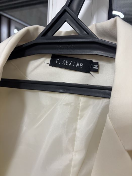 Пиджак женская шымкент