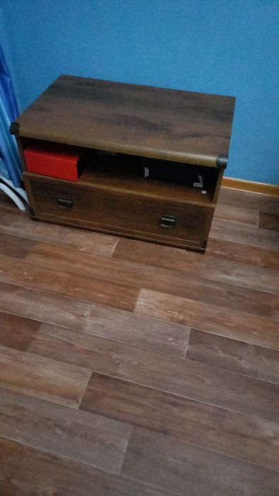 Тумба под телевизор