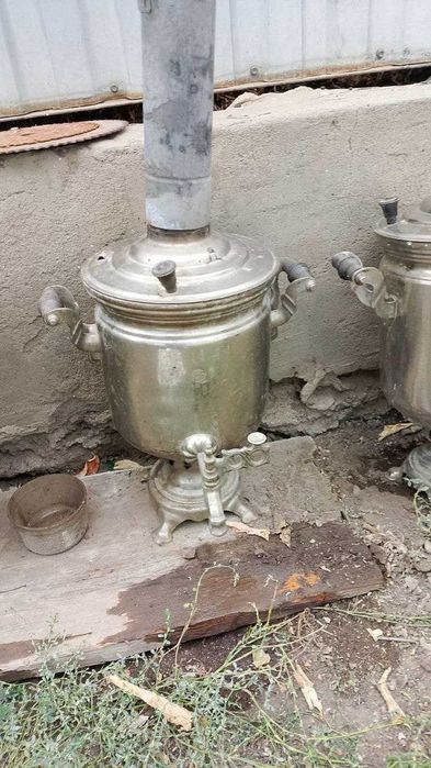 Продам советский самовар на дровах  5 литров 30 0