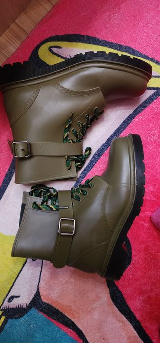 Ботинки 39 рр Twist Турция одеты пару раз