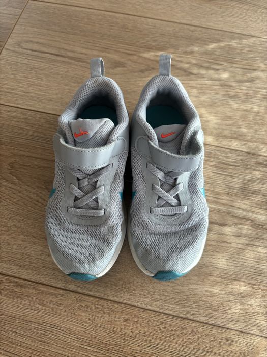 Маратонки nike от плат