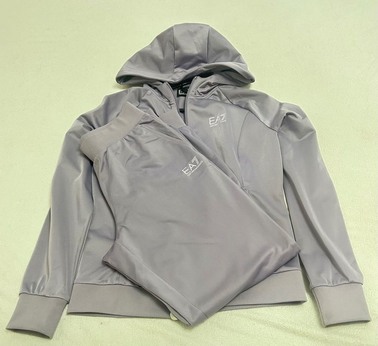 Trening damă Armani