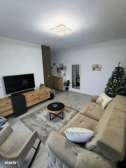 360 Grade Imobiliare vă propune spre vânzare un apartament cu 2 camere