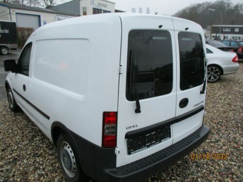 Dezmembrez Opel Combo motor 1.7 dti