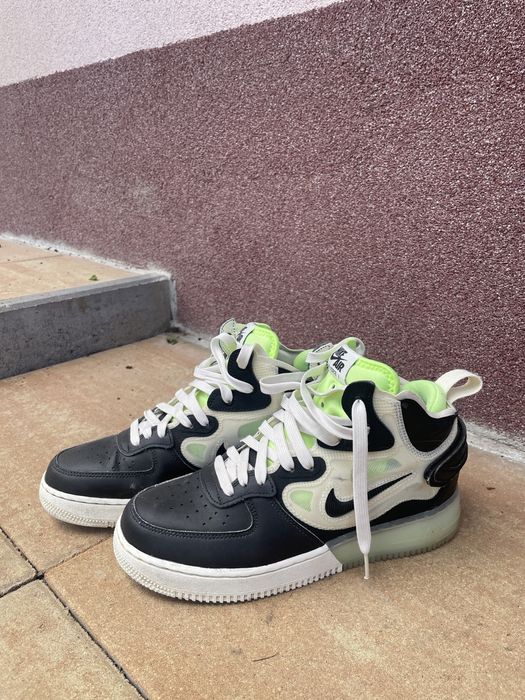 Vand Nike Air Force 1 Mid React 'Black Neon'.