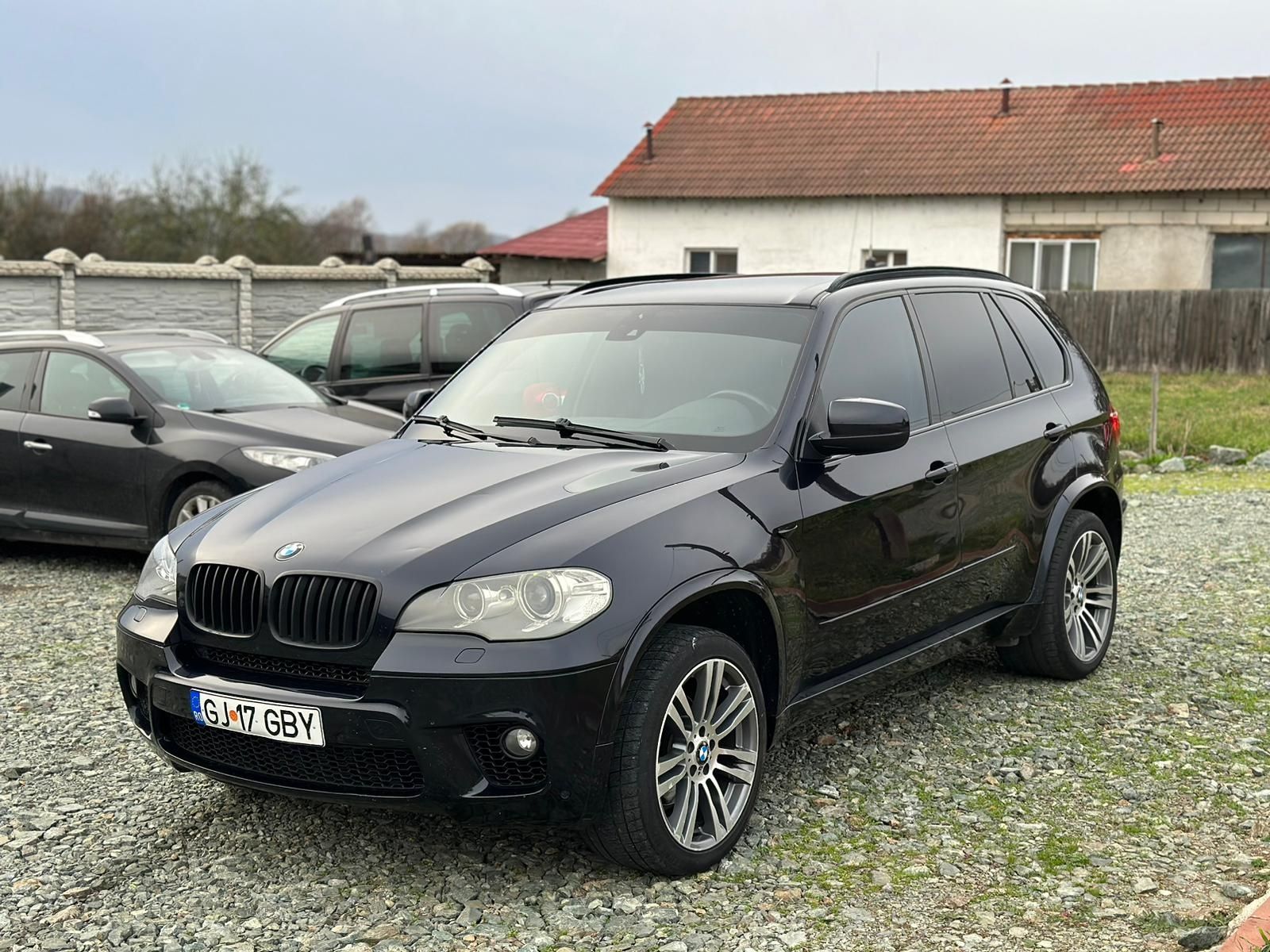 BMW x5 e70 245 cp M paket