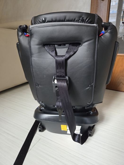 MONI Motion Столче за кола