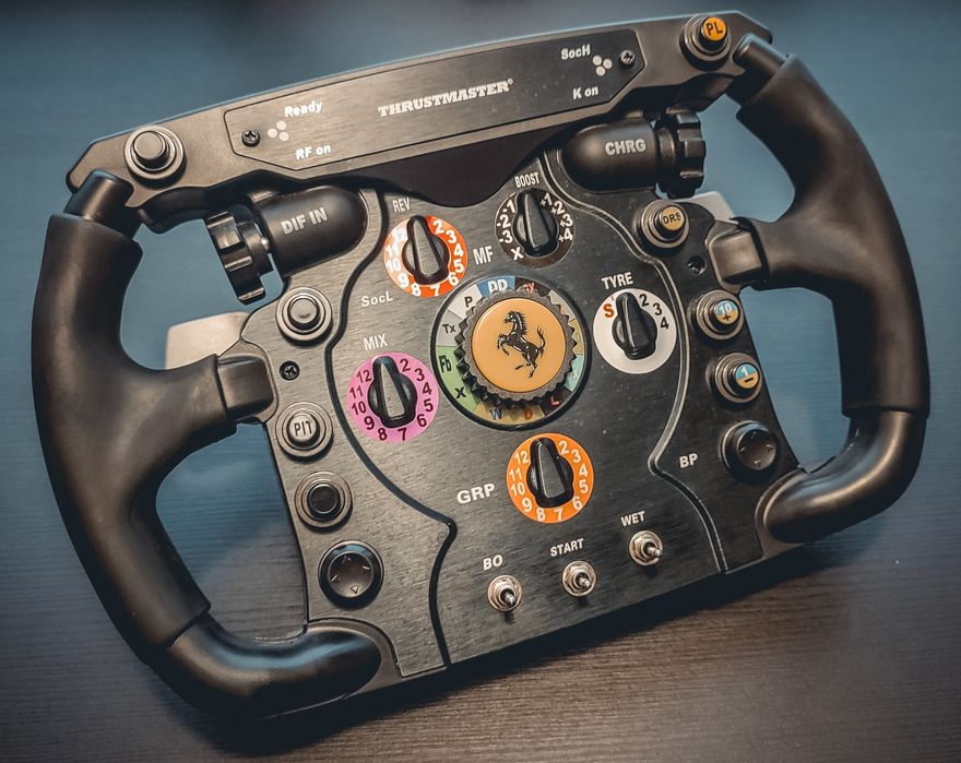 Simracing волан Ferrari F1 Thrustmaster