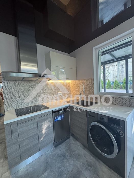 Продава се Тристаен апартамент в Варна, Аспарухово - 110 кв.м за 1845 €/кв.м - Снимка #1