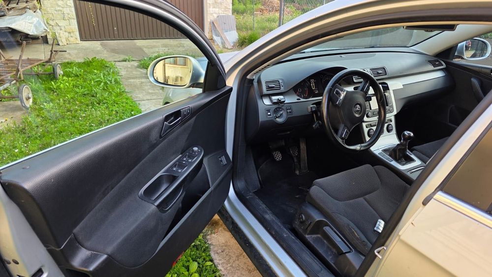 Urgent vand vw passat b6 an 2010