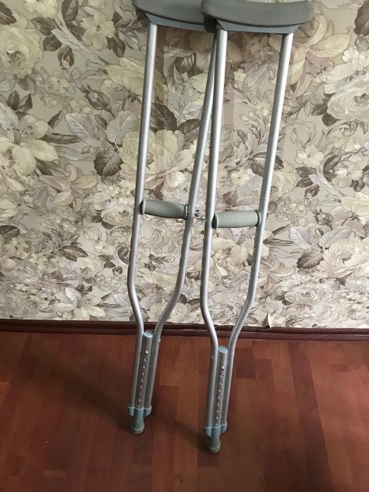 Костыли и трости